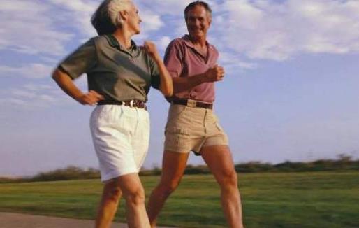 老人走路來健身 老年人步行健身的六方法