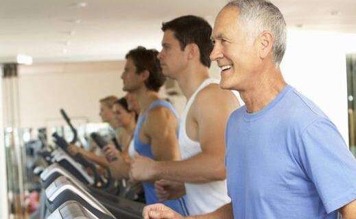 老年人秋季保健 從這八個(gè)方面著手