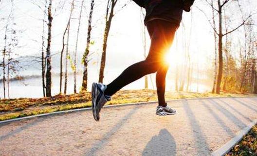 跑步是減肥朋友的最佳選擇 跑步減肥的5個注意事項 