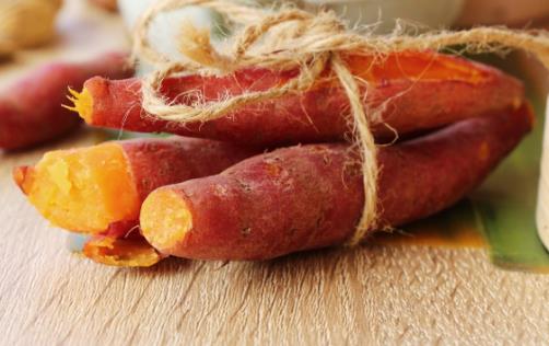 秋分養生:早晚別貪涼,選對紅薯、堅果,溫熱養肺、補氣