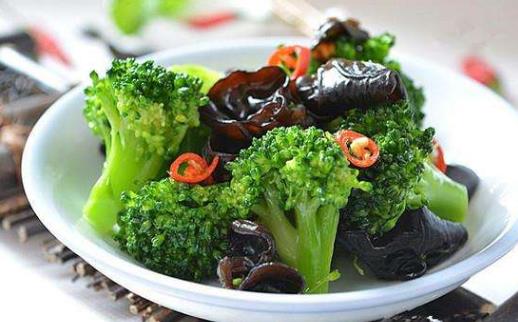 選擇合適的食物降血糖 降血糖食療方