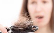 中年人的頭發會掉會變白的原因 做好預防遠離這些困擾