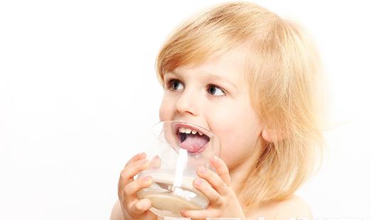 關于喝牛奶的禁忌 喝牛奶的10個注意事項