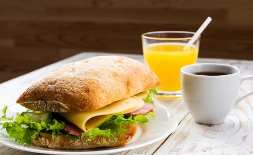 晨起后做幾件事 讓你健康又長壽 可惜許多人都沒有做對