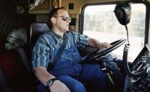 司機視力疲勞的癥狀 預防視力疲勞的飲食調理