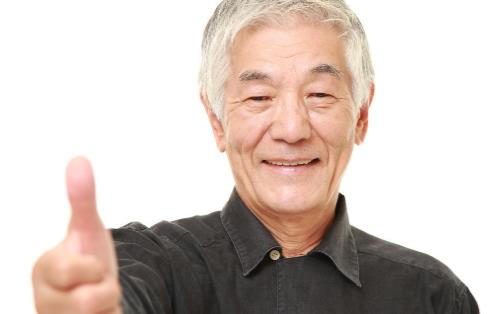 老人牙齦出血的常見因素 牙齦經常出血的日常對策