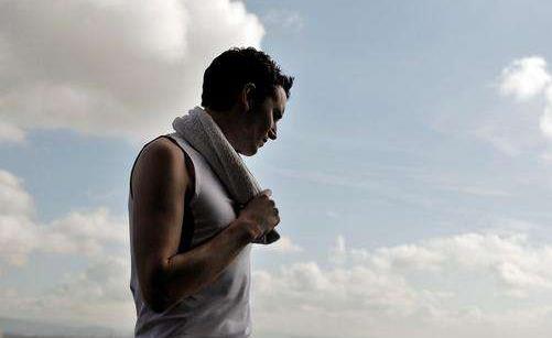 男人備受亞健康的困擾 延長男人壽命的10個(gè)生活習(xí)慣