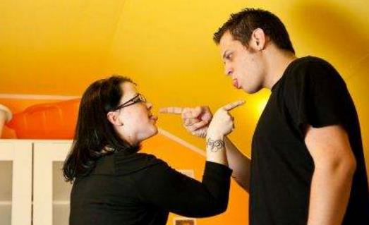 丈夫出軌女人最不能有的心態 找出最適合你的解決辦法