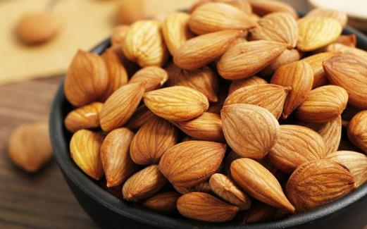 腸胃不適的癥狀 中醫小偏方治療調理腸胃不適