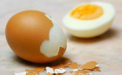 要得到雞蛋豐富的營(yíng)養(yǎng) 正確避開(kāi)8個(gè)誤區(qū)才能食用