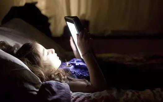 經常熬夜對身體的危害 防止熬夜的3種方法