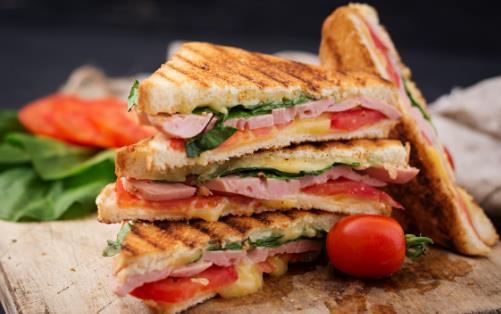 胃真的會被越撐越大，越餓越小嗎