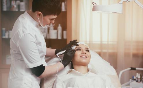 紋眉改變氣質 這些風險要了解