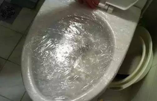 馬桶經常堵怎么辦？馬桶疏通有妙招！