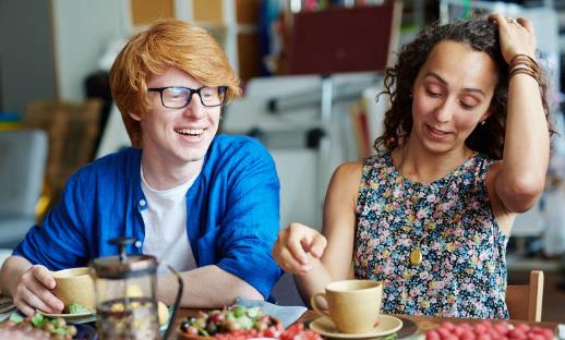 全國超1億人不按時(shí)吃晚飯 吃晚飯的最佳時(shí)間是6點(diǎn)