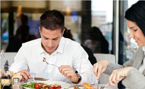 吃東西細嚼慢咽的好處揭秘 八分飽從細嚼慢咽開始