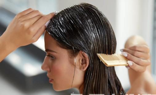 預(yù)防脫發(fā)的8個(gè)小技巧 合理飲食很重要