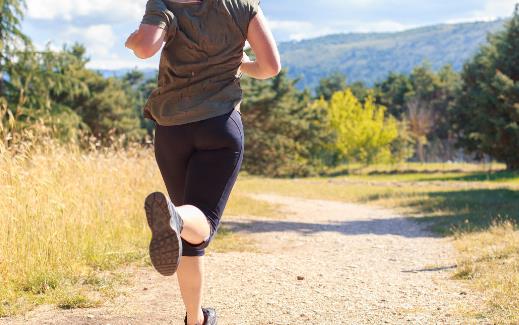 為了鍛煉身體每天晚上暴汗打卡 過度養生對身體不利