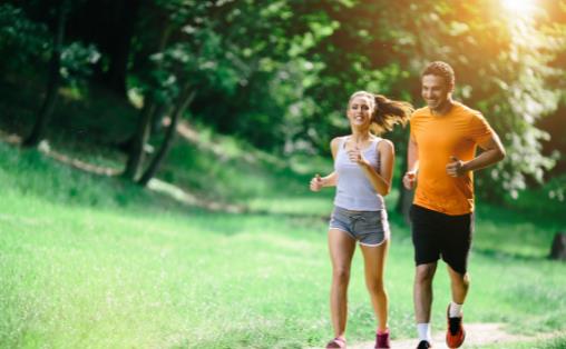 適當慢跑對身體好處多 堅持慢跑的養生功效