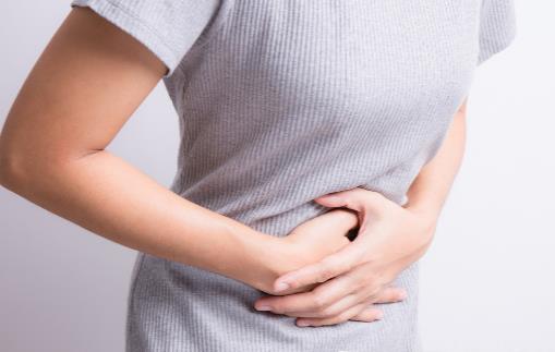 女孩一般幾歲來月經？符合年齡段是最好，過早過晚都不是