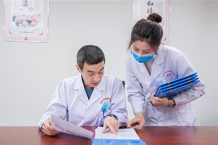 濟南中醫靜脈曲張醫院鄭利偉看病好嗎？專業信得過