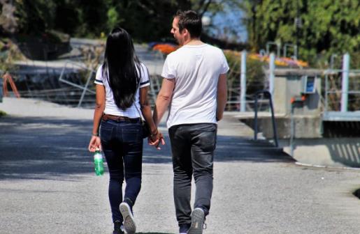 散步對減肥非常有利 減肥散步的方法技巧