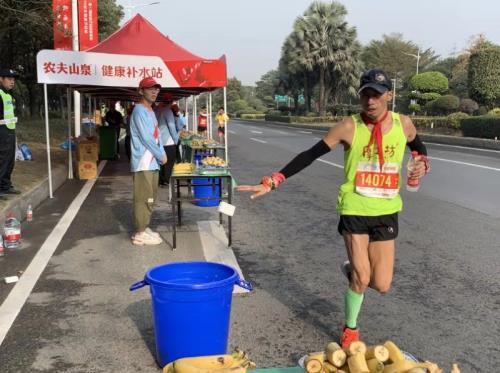 萬人跑過的42公里萬科“莞馬”,環衛工清潔只花了10分鐘?