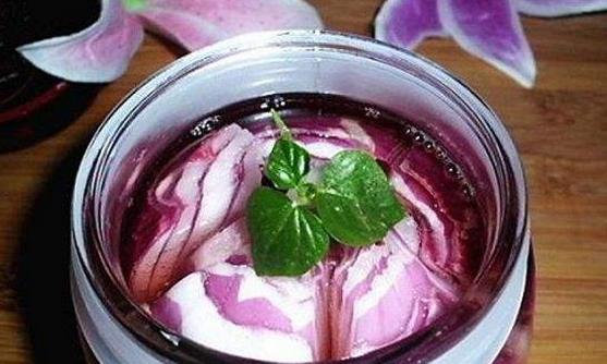 洋蔥汁的功效與作用 洋蔥的營養新吃法