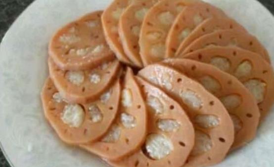 蓮藕華而樸實(shí)營養(yǎng)高 蓮藕燉排骨無疑是天作之合