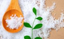 ?寶寶從多大開始需要吃鹽 寶寶錯吃鹽的危害大寶媽要避免