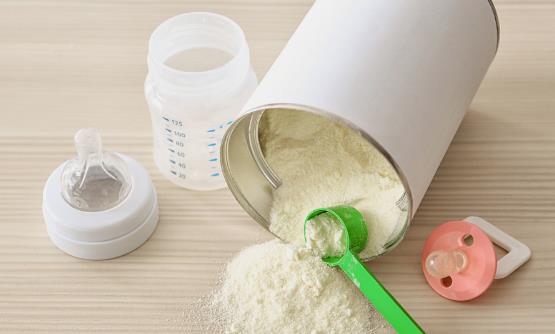 寶寶不愛喝奶粉怎么辦 不強迫寶寶喝奶粉讓寶寶慢慢接受