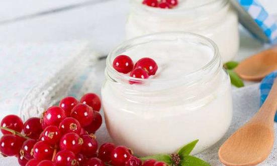 奶制品對(duì)寶寶很重要 酸奶可以保證胎兒的營(yíng)養(yǎng)