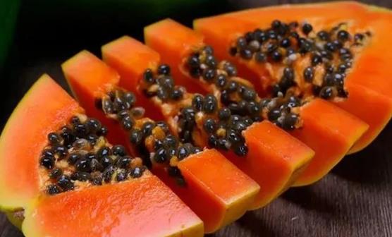 木瓜的功效與作用 木瓜的美味食用方法