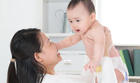 寶寶經(jīng)常便秘該怎么辦 準(zhǔn)媽媽學(xué)會(huì)這幾招輕松化解