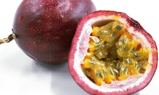 百香果的功效和作用 百香果可以清除人體自由基養顏抗衰老