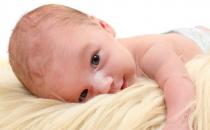 ?寶寶出現上火可能會有六個表現 寶寶上火護理的三大誤區
