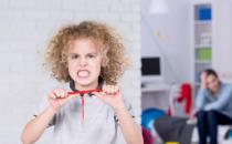 ?兒童多動癥危害大 兒童多動癥不適宜吃的食物