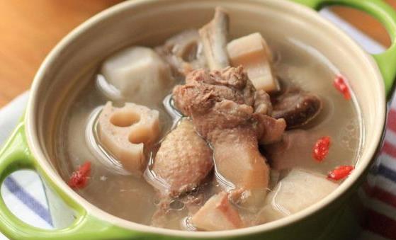 蓮藕開胃清熱滋補養身 推薦四款蓮藕食療方