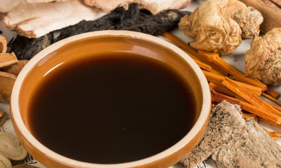 長期酗酒給身體帶來10大危害 推薦四種中醫戒酒方