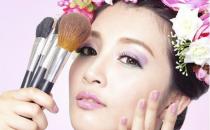怎樣正確清洗保養(yǎng)化妝刷 清洗化妝刷常見(jiàn)的5大誤區(qū)