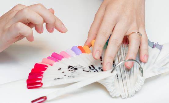 洗甲水日常妙用多 使用洗甲水的注意事項分享