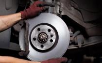 剎車失靈前的4個預兆 車輛在行駛中發生剎車失靈該怎么辦