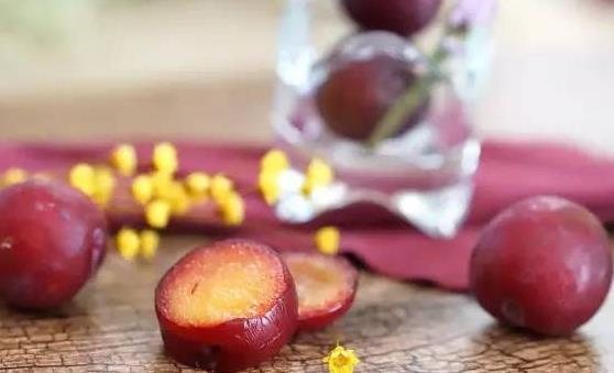 李子利水清肝促進消化 關于吃李子的禁忌
