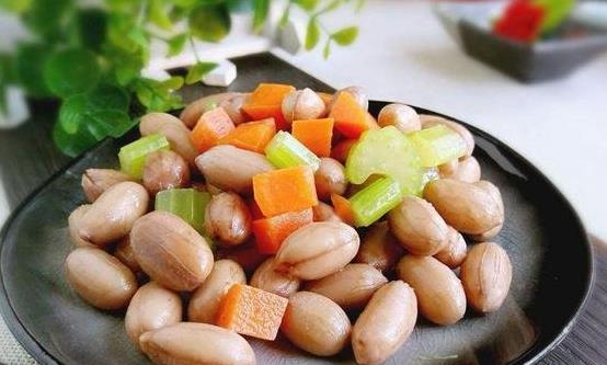 花生稱為長生果 常吃吃花生四大好處 