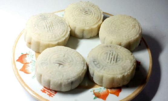 自制月餅健康美味又實惠 做法簡單還充滿樂趣