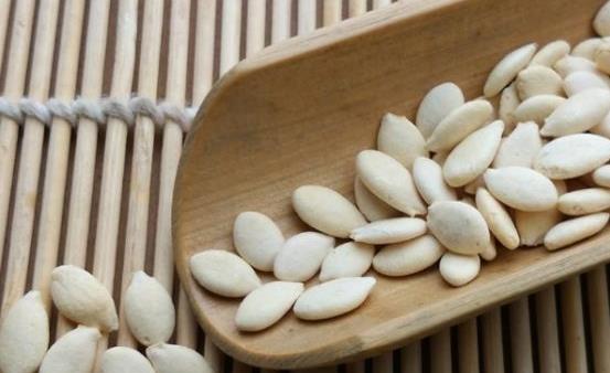 白帶異常注意飲食 治療白帶異常的食療補(bǔ)方 