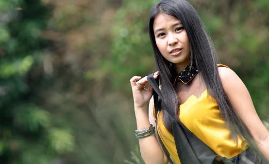 最流行的豐胸方法 所有的女人都能夠挺起胸來(lái)