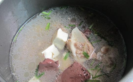 孕媽貧血會影響健康 為準媽媽推薦六款孕期養血食療