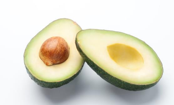 推薦大名鼎鼎的牛油果 牛油果的好處逐個數