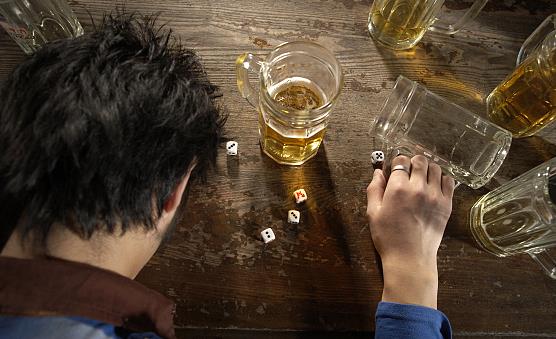 飲酒過度對肝臟腸胃造成損害 老中醫提供的解酒方